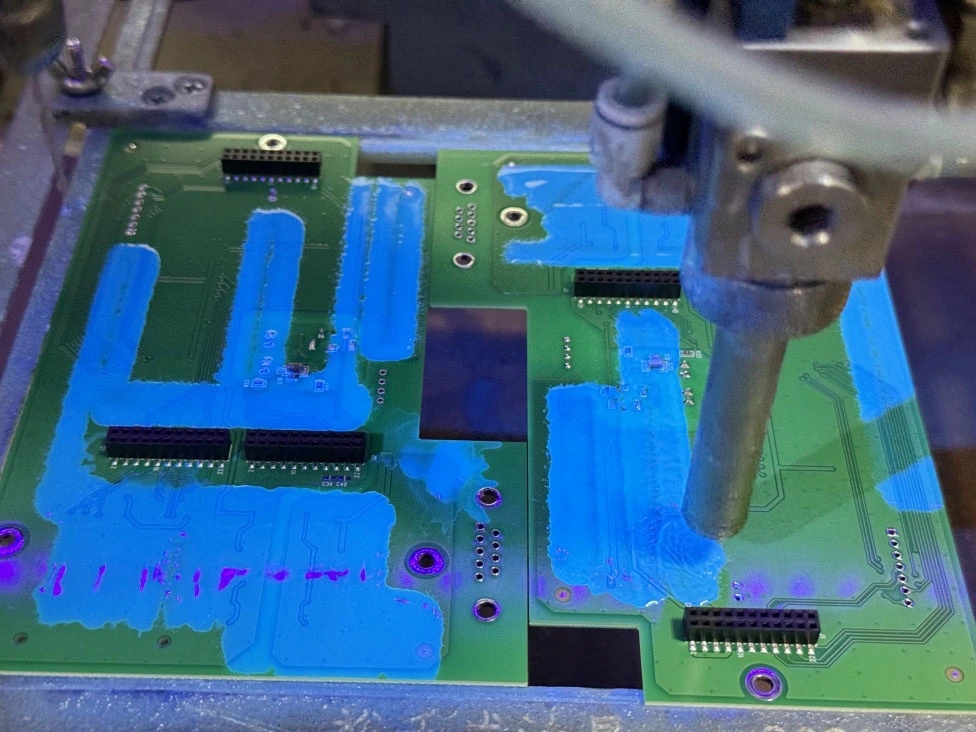 Какво е PCBA Conformal Coating?